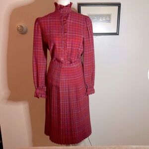 Vintage Guy Laroche Women’s Pleated Skirt Set Sz 38 Red Plaid 100% Wool France
